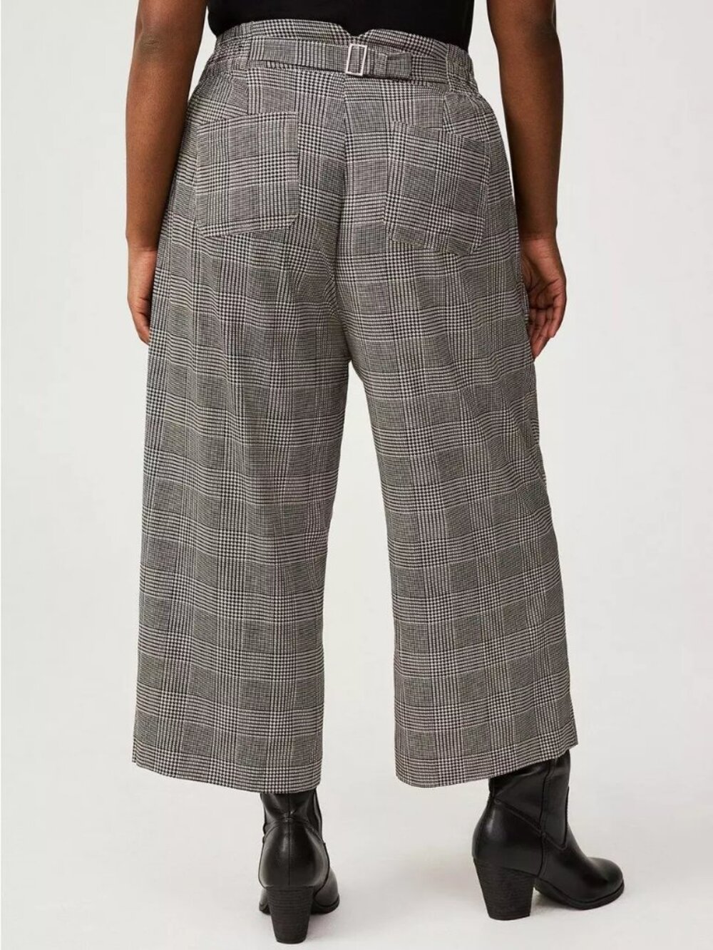 Torrid Size 24 Black White Plaid Wide Leg Crop Pant - Picture 2 of 15